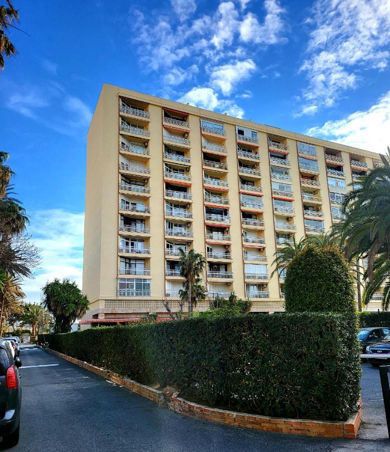 Apartamento Torre De La Roca Actual 토레몰리노스 외부 사진